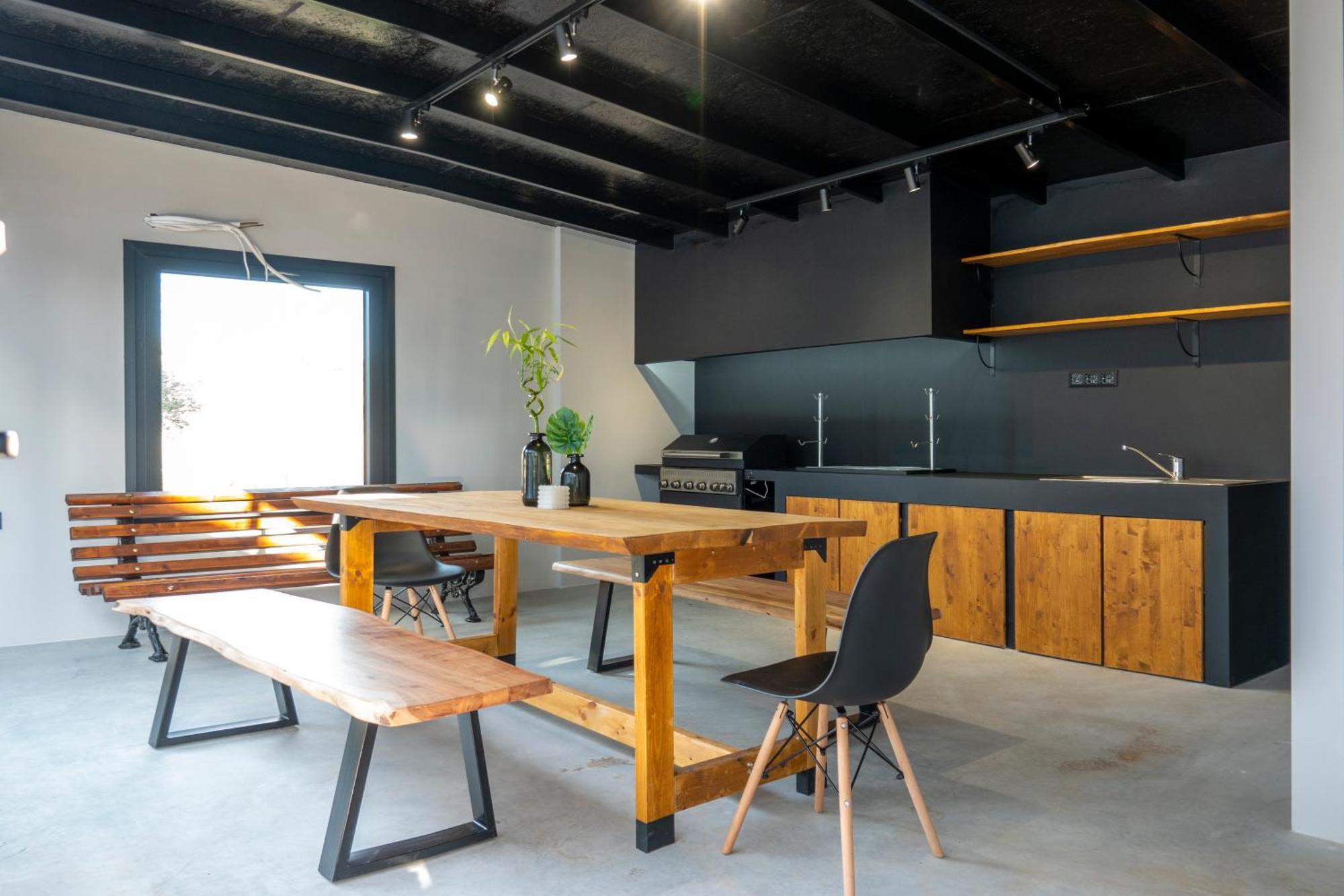 Berries Luxury Apartments 네아 모우다니아 외부 사진